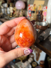 Load image into Gallery viewer, Peach Yogurt Carnelian x Quartz Egg