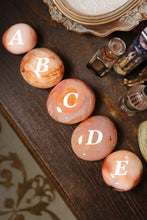 Load image into Gallery viewer, Peachy Carnelian Palmstones