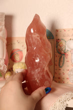 Load image into Gallery viewer, Saturated Peachy-Pink Star Rose Quartz Flame