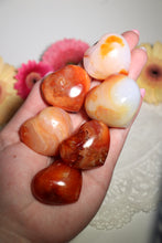 Load image into Gallery viewer, (1) Carnelian Heart