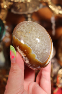 XL Carnelian Palmstone with Quartz