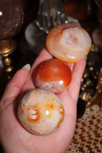 Carnelian Palmstones with Quartz