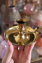 Load image into Gallery viewer, Vintage Brass Sphere Display with Handle