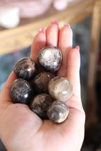 Load image into Gallery viewer, (1) Flashy Black Moonstone Pebble