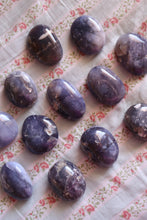 Load image into Gallery viewer, (1) Dreamy Violet Agate Palmstone