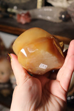 Load image into Gallery viewer, Butterscotch Carnelian Flame