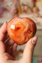 Load image into Gallery viewer, Unique Banded Carnelian Heart with Quartz