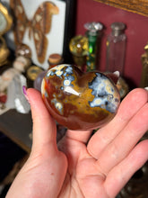 Load image into Gallery viewer, Orca x Carnelian x Quartz Heart