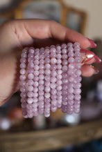 Load image into Gallery viewer, (1) Lilac Kunzite Bracelet