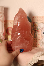 Load image into Gallery viewer, Saturated Peachy-Pink Star Rose Quartz Flame