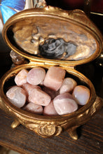 Load image into Gallery viewer, (1) Pink Amethyst Tumble