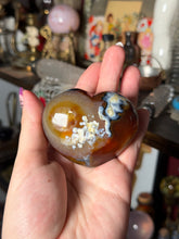 Load image into Gallery viewer, Orca x Carnelian x Quartz Heart