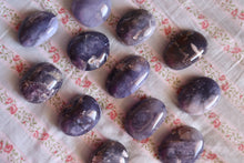 Load image into Gallery viewer, (1) Dreamy Violet Agate Palmstone
