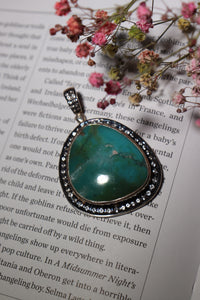 High Quality Gem Silica Pendant with White Topaz Halo