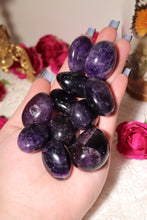 Load image into Gallery viewer, (1) Juicy Dream Amethyst Tumble