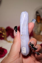 Load image into Gallery viewer, Blue Lace Agate Wand