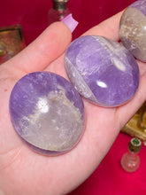 Load image into Gallery viewer, (1) Chevron Amethyst Palmstone