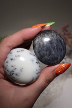 Load image into Gallery viewer, (1) Dendritic Opal Palmstone