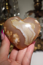 Load image into Gallery viewer, “Cream Puff” Flower Agate Heart