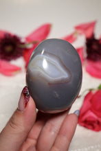 Load image into Gallery viewer, Orca Agate Palmstone