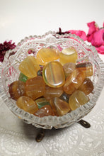 Load image into Gallery viewer, (1) Yellow Fluorite Tumble