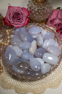 (1) Blue Chalcedony Pebble