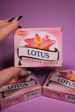 Load image into Gallery viewer, HEM Lotus Incense Cones