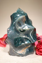 Load image into Gallery viewer, Teal Ocean Jasper Flame