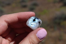 Load image into Gallery viewer, (1) Flashy Rainbow Moonstone Tumble